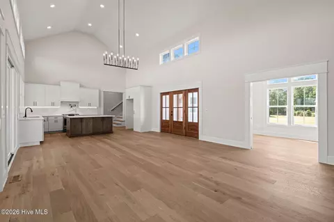 Living - 85 Constitution Ave, Smithfield, NC 27577 photo 3 of 4