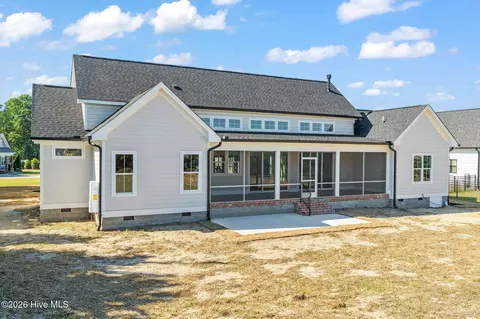 Exterior - 85 Constitution Ave, Smithfield, NC 27577 photo 5 of 7