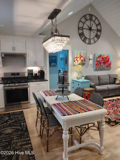 Dining - 135 Blue Rd, Pinehurst, NC 28374 photo 4 of 4