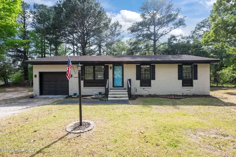 3605 River Rd, Vanceboro, NC 28586