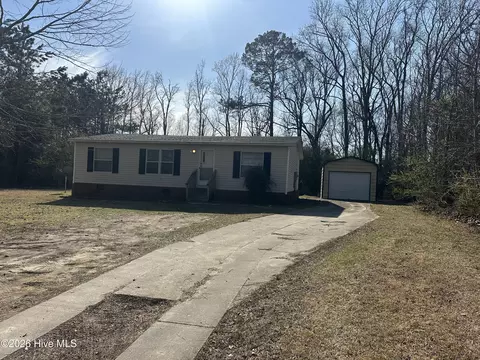 1529 Early Station Rd, Aulander, NC 27805