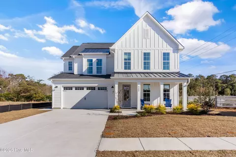 565 Sailor Sky Way #393, Hampstead, NC 28443