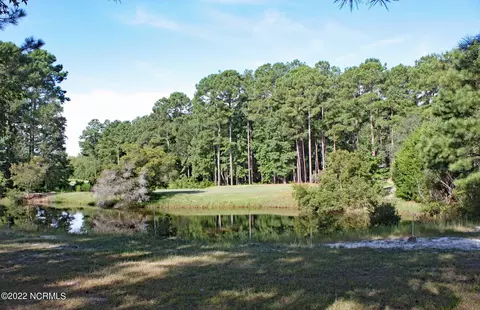 569 Lindgrove Pl SW, Ocean Isle Beach, NC 28469