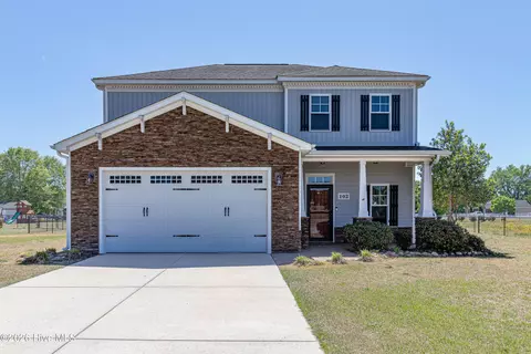 102 E Lake Dr, Goldsboro, NC 27534