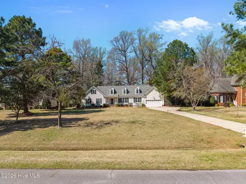 1953 Cherry Stone Ln, Greenville, NC 27858