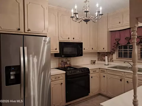 Kitchen - 316 First St, Hookerton, NC 28538 photo 2 of 2