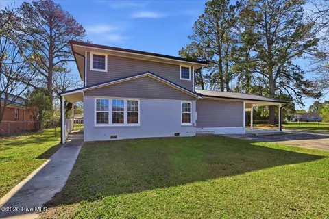 406 Whitfield Dr, Goldsboro, NC 27530