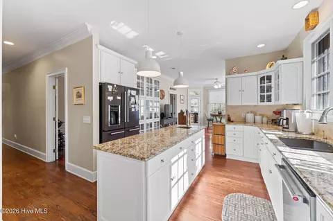 Kitchen - 24 Thunderbird Cir, Pinehurst, NC 28374 photo 1 of 5