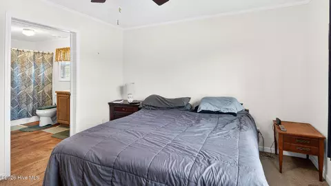 Bedroom - 1603 E Barr Rd, Chocowinity, NC 27817 photo 4 of 5