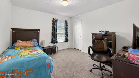 Bedroom - 1603 E Barr Rd, Chocowinity, NC 27817 photo 1 of 5