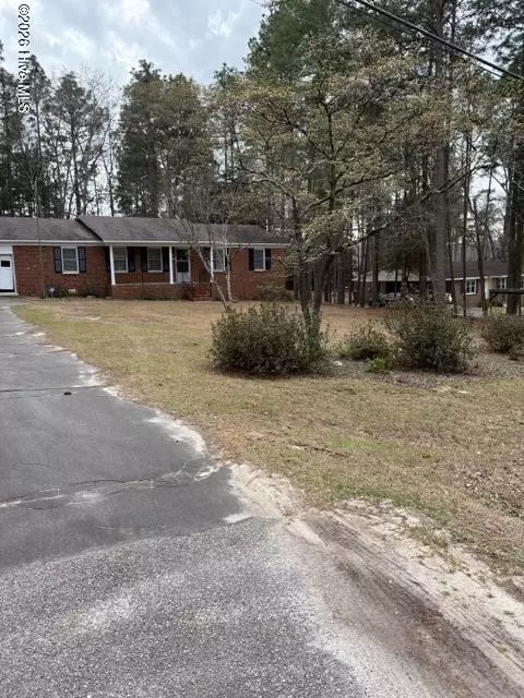 185 Bronwyn St, Southern Pines, NC 28387