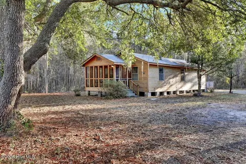 348 Shaw Hwy, Rocky Point, NC 28457