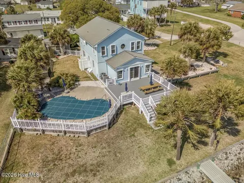 173 Salter Dr, Newport, NC 28570