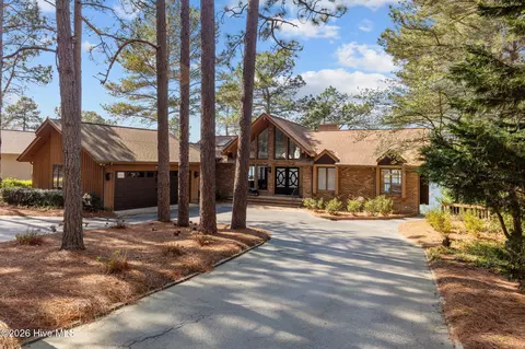 120 Douglas Dr, West End, NC 27376