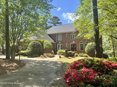 421 Dogwood Trl, Goldsboro, NC 27534