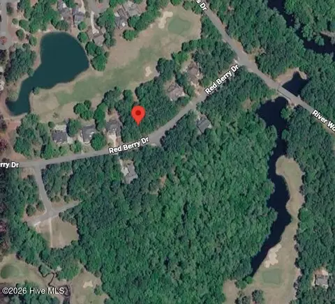 173 Red Berry Dr, Wallace, NC 28466