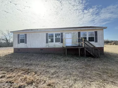 2481 Zims Trl NE, Bolivia, NC 28422