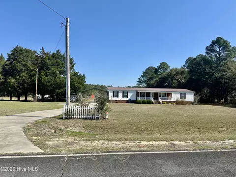 70 Rough Horn Rd, Evergreen, NC 28438