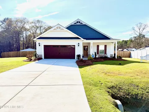 2204 Staley Ct, Kinston, NC 28504