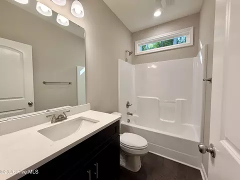 1703 Walnut Run Dr, Deep Run, NC 28525 photo 9