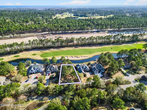 8815 Carenden Ct, Sunset Beach, NC 28468