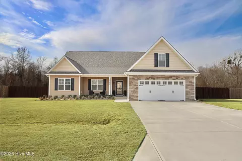 238 Bellows Ln, Rocky Point, NC 28457