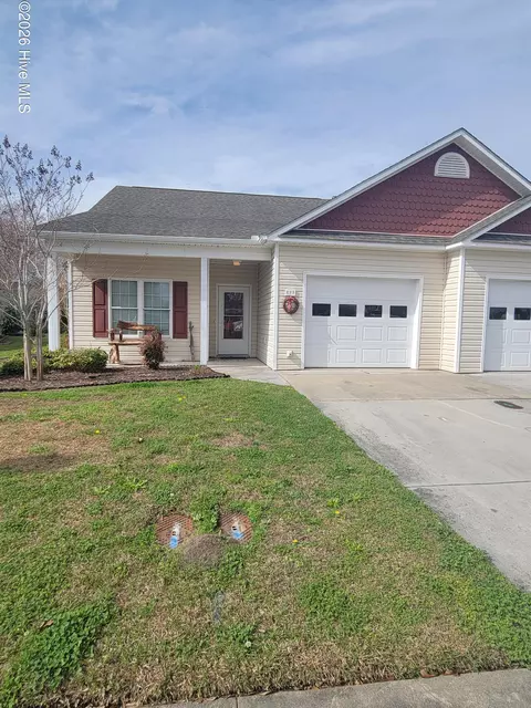 122 Palmetto Place Cir, Beaufort, NC 28516