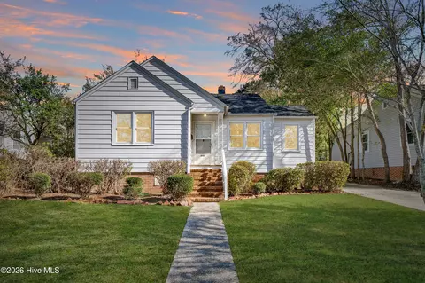 2105 Brandon Rd, Wilmington, NC 28405