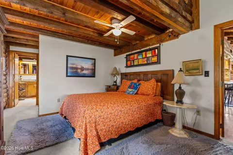 Bedroom - 568 Seashore Dr, Atlantic, NC 28511 photo 2 of 8