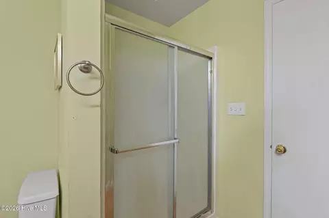 Bath - 568 Seashore Dr, Atlantic, NC 28511 photo 11 of 11