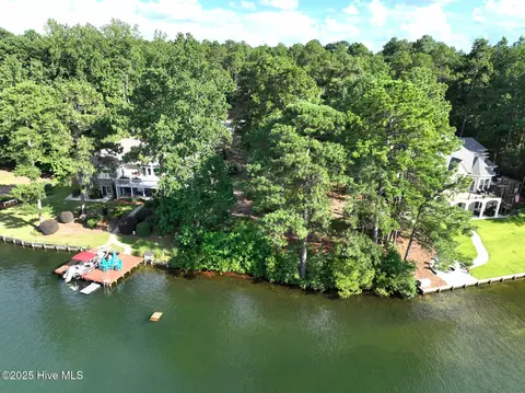 139 Harrell Rd, West End, NC 27376