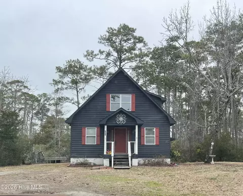 109 Ashley Ln, Beaufort, NC 28516
