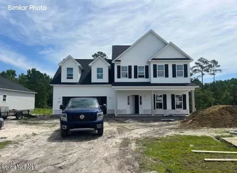 152 Woodford Dr, Jacksonville, NC 28540