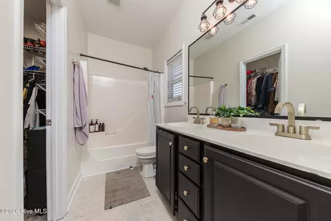Bath - 101 Boysenberry Fields Rd, Maple Hill, NC 28454 photo 1 of 2