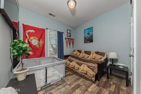 Bedroom - 101 Boysenberry Fields Rd, Maple Hill, NC 28454 photo 8 of 8