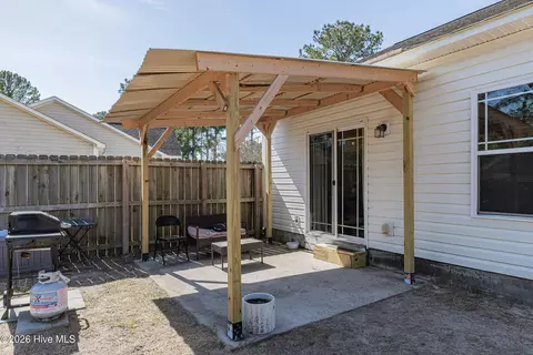 Exterior - 101 Boysenberry Fields Rd, Maple Hill, NC 28454 photo 7 of 7