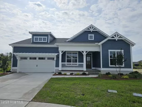 371 Longhill Dr, Wilmington, NC 28412