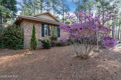 Exterior - 33 Thunderbird Cir, Pinehurst, NC 28374 photo 1 of 10