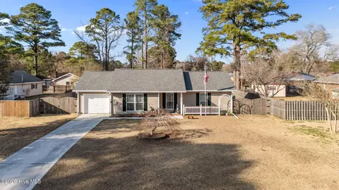 502 Tallpine Rd, Havelock, NC 28532