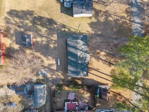 View/Area - 305 Eason St, Macclesfield, NC 27852 photo 2 of 8
