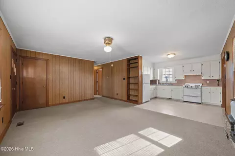 Living - 305 Eason St, Macclesfield, NC 27852 photo 3 of 3