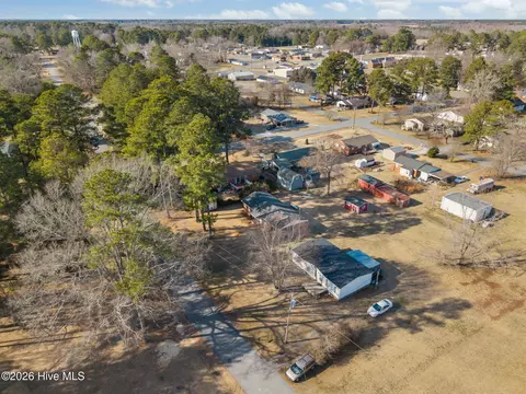 View/Area - 305 Eason St, Macclesfield, NC 27852 photo 3 of 8