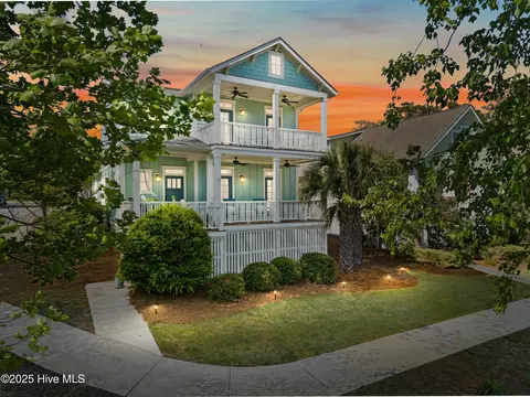 6439 Stopper Ln SW, Ocean Isle Beach, NC 28469