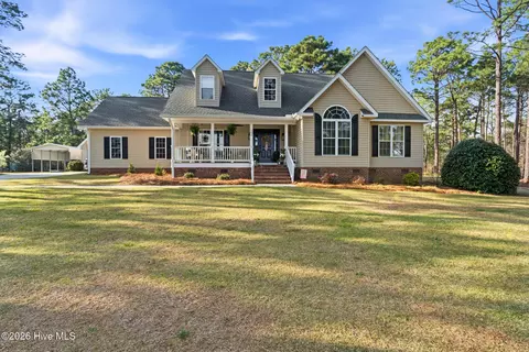 106 Pinewild Ln, Rockingham, NC 28379