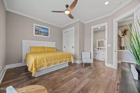 Bedroom - 3093 Whichards Beach Rd, Chocowinity, NC 27817 photo 2 of 8