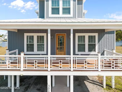 Exterior - 3093 Whichards Beach Rd, Chocowinity, NC 27817 photo 2 of 12