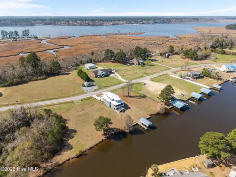 View/Area - 3093 Whichards Beach Rd, Chocowinity, NC 27817 photo 6 of 7