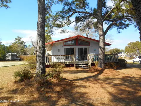 2108 E Oak Island Dr, Oak Island, NC 28465