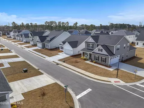 829 Red Sky Dr NE, Winnabow, NC 28479