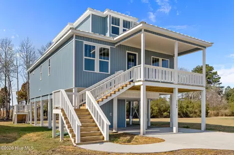 Exterior - 3204 Whichards Beach Rd, Chocowinity, NC 27817 photo 4 of 8